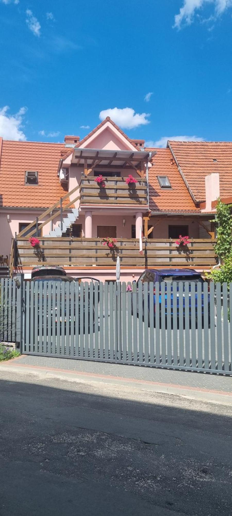 Apartament Nova Kamienica - Studio Lagow  Luaran gambar